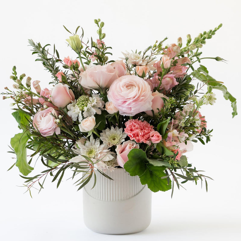 Seasonal Flowers: Full Arrangement