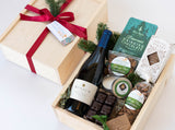 Rusack Holiday Wine Gift Box