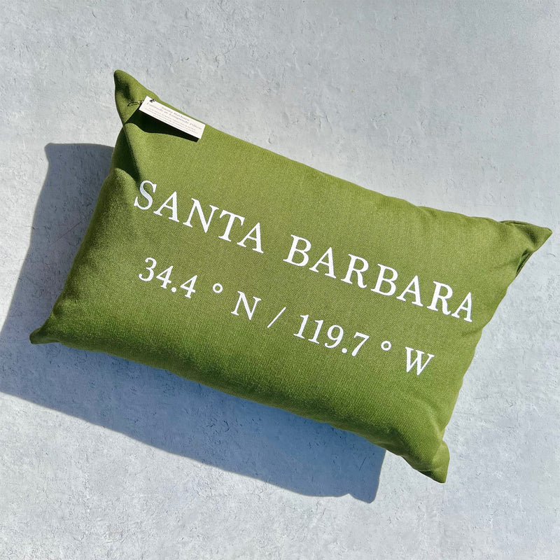 https://www.santabarbaracompany.com/cdn/shop/products/green_pillow_800x.jpg?v=1667595241