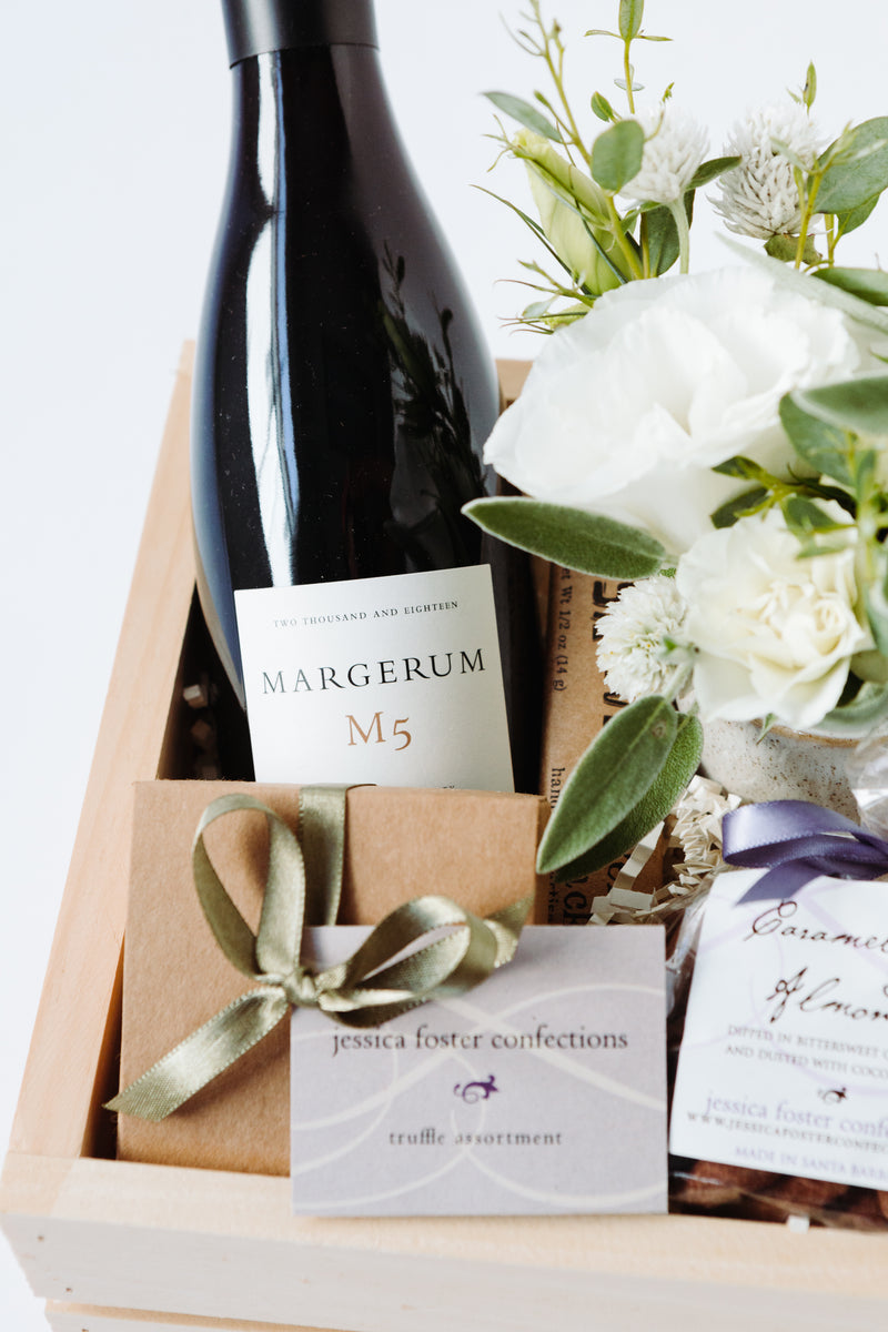Petite Chocolate Wine + Flowers Gift Box