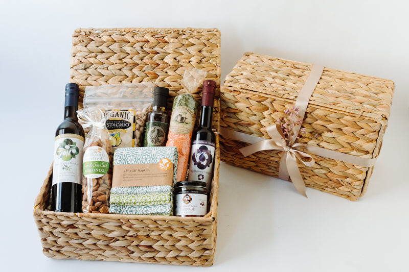 ELEMENU Gift Basket for Mom, Mothers Day Birthday Gifts Basket for