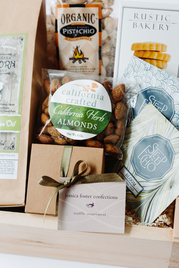 Wedding Welcome Bags and Gift Boxes: How to Kick-Off Your Event in Style -  Fresh Flours LLC